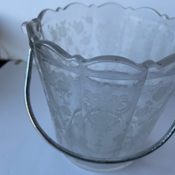 Vtg  CHANTILLY  Glass Ice Bucket 1939 -1958. - Picture 3 of 5
